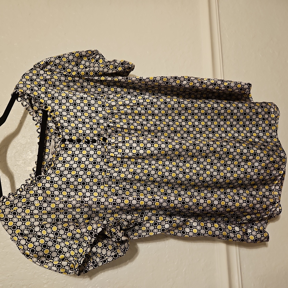 Dress Barn Size 22/24 Blouse - black, white, yellow